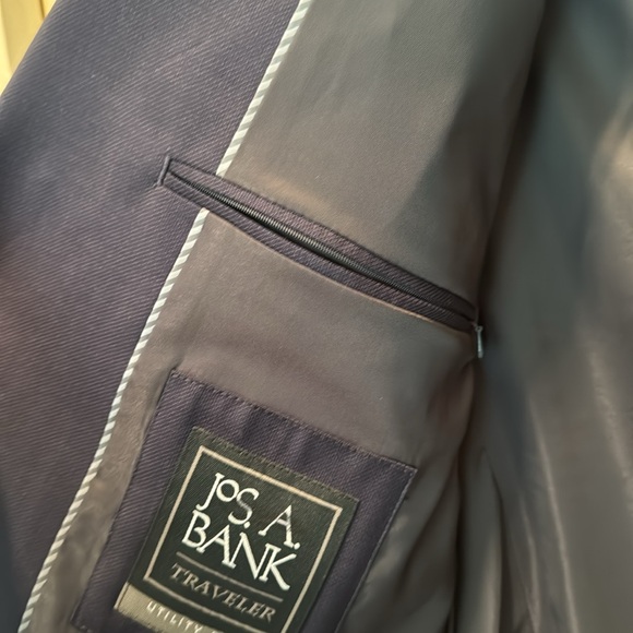 NWOT Mens Navy Blue utility blazer by Jos A Bank. 100% wool. Size 44 regular. - Picture 8 of 16